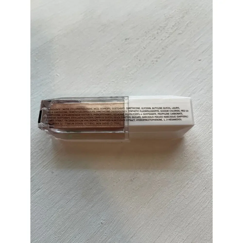 NWT YC Collection Authentic Glazed Liquid Highlight in Cocoflakes